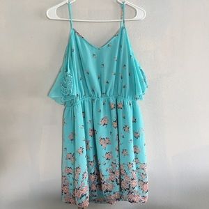 Love Fire Mint Green Cold Shoulder Mide Dress